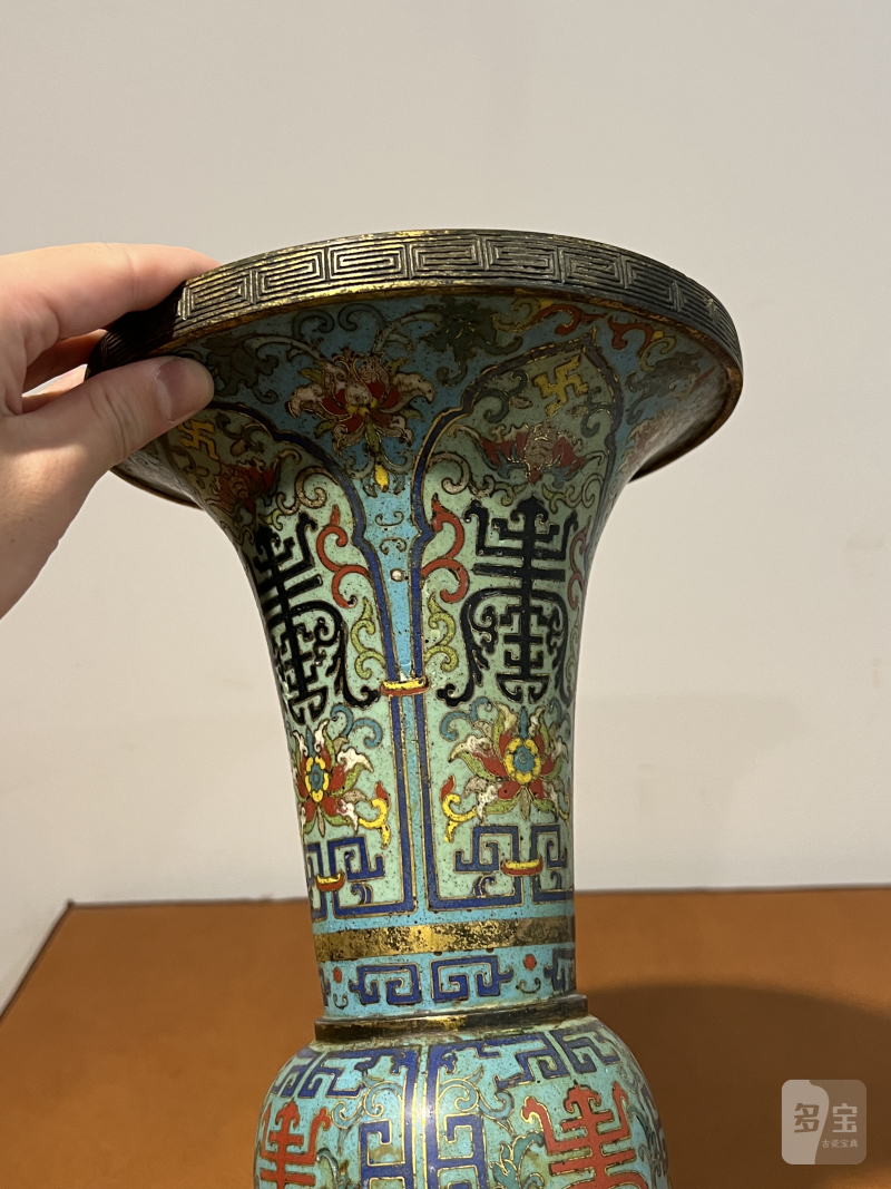 清乾隆 铜胎掐丝珐琅花觚 - 图6